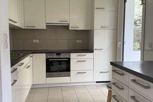 Vollmodernisiertes Reihenmittelhaus in Bremen -Neustadt Hohentor, Grenze Flüsseviertel – Die vollständige Adresse der Immobilie erhältst du vom Anbieter., 28199 Hohentor, Bremen – Vorschaubild 3