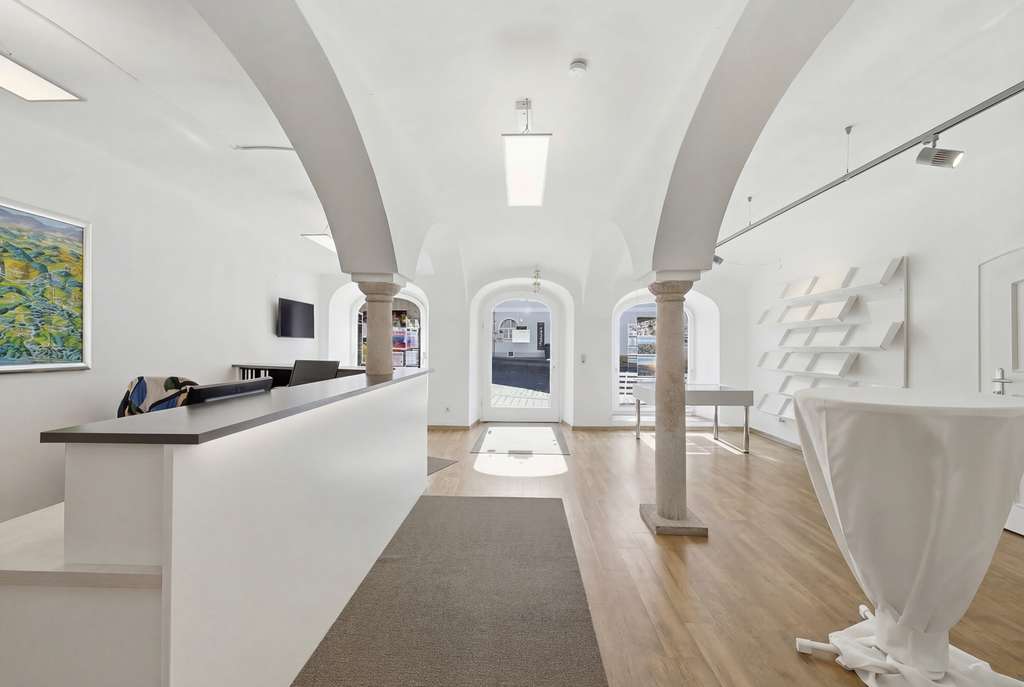 Immobilie in Untergriesbach - Historisches Wohn- und Geschäftshaus mit viel Potential im Baudenkmal Ensemble Markt Untergriesbach - Bild 4