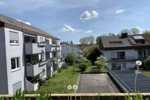Renovierte 3-Zimmer-Wohnung in toller Lage mit großem Balkon & Blick auf den Hopfenberg