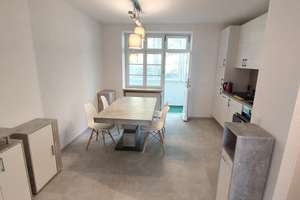 Renovierte 2-Zimmer-Wohnung mit Balkon in Wuppertal-Elberfeld
