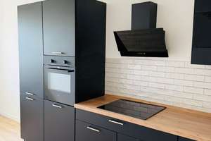 Frisch renovierte 2-Raum-Wohnung mit Balkon & Einbauküche – Johannes-Göderitz-Str. 86, 39130 Neu Olvenstedt, Magdeburg – Vorschaubild 1