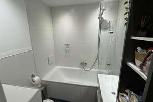 Helle Wohnung mit Balkon zum ruhigen Innenhof. – Raintaler Straße 23, 81539 Obergiesing, München – Vorschaubild 6