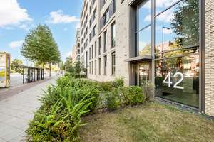 **Hochwertige Neubauwohnung in erstklassiger Lage gegenüber dem Mauerpark!**