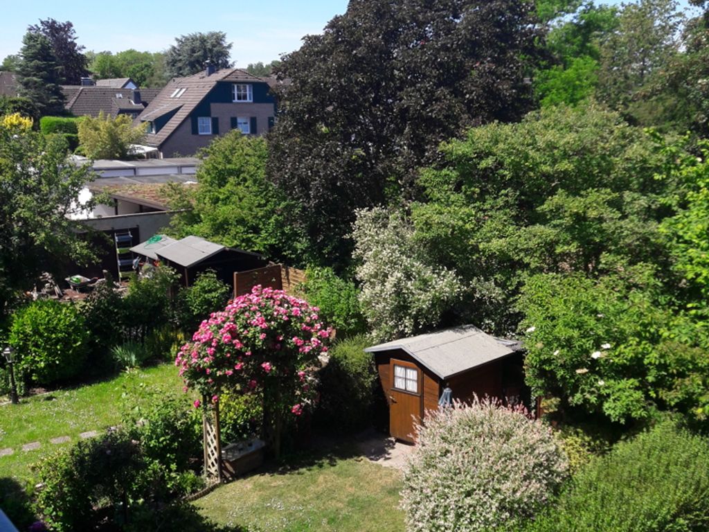 Top Lage mit Blick ins Grüne- 4 Zimmer Wohnung im Herzen ...