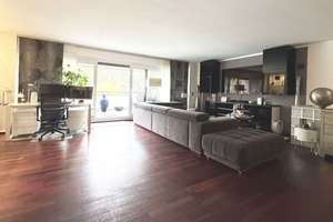 Exklusive, stylische Terrassenwohnung mit EBK, eigenem Garten, Loggia  und Tiefgarage – Die vollständige Adresse der Immobilie erhältst du vom Anbieter., 40472 Rath, Düsseldorf – Vorschaubild 9