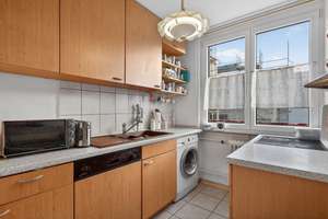 Großzügiger Balkon mit Terrassencharakter und helle Wohnräume in Pforzheim – Die vollständige Adresse der Immobilie erhältst du vom Anbieter., 75175 Oststadt, Pforzheim – Vorschaubild 8