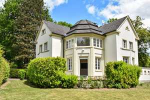 Große Familienvilla 
in bester Lage von 
Bad Homburg - Hardtwald – Hochtaunuskreis – Vorschaubild 1