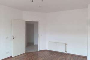 Helle und großzügige 2-Raum-DG-Wohnung mit Fahrstuhl – Lutherstraße 13, 39112 Sudenburg, Magdeburg – Vorschaubild 9
