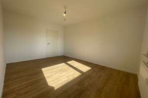 *moderne Balkonwohnung mit Tageslichtbad und 3 Zimmern* – Rieselshof 22, 45355 Borbeck-Mitte, Essen – Vorschaubild 7