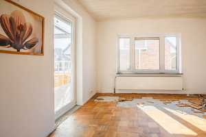 Handwerker aufgepasst - vermietetes Einfamilienhaus mit Garten, Terrasse und viel Potenzial – Rendsburg-Eckernförde (Kreis) – Vorschaubild 9