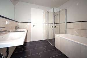 Wunderschöne 4-Zimmer-Wohnung im Neubau mit Garten, PARKETT/FuboHeizung und Balkon! – Zietenstraße 83, 9130 Sonnenberg, Chemnitz – Vorschaubild 6