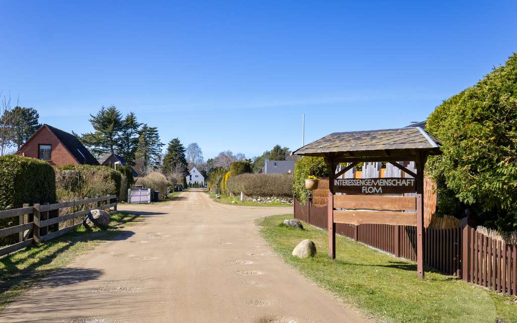 Immobilie in Wisch - Ihr Logenplatz am Deich: In ca. 200m auf Augenhöhe mit den Kapitänen - Bild 1