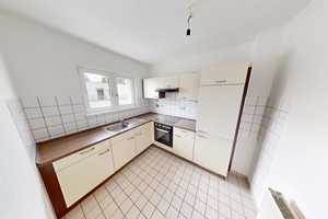 Geräumige Singlewohnung mit Einbauküche – Clausstr. 10/12, 9126 Chemnitz – Vorschaubild 1