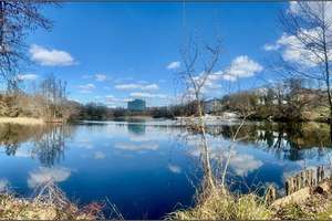 EXKLUSIVE DESIGNER-MAISONETTE AM SEE + 50 qm moderner Indoor-Pool + Sauna