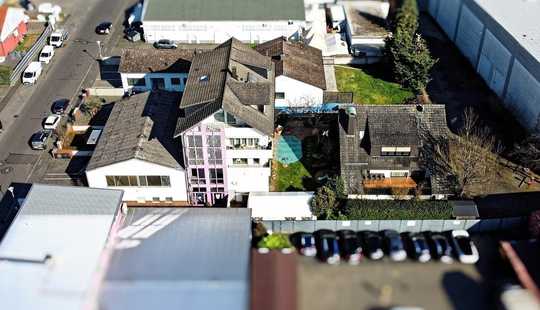 Bild von Wohnen und Arbeiten in Nieder-Roden