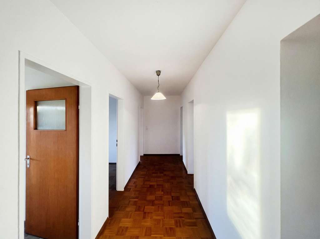 Immobilie in Heiligenberg - Lichtdurchflutete 4-Zimmer-Wohnung in idyllischer Lage von Heiligenberg - Bild 1