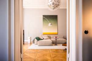 Für Designliebhaber: Hochwertige Altbauwohnung mit Gartenterrasse in Kreuzberg