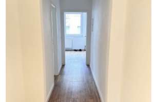 1 freies Zimmer in WG direkt am Klinikum Mitte