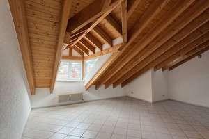Geräumige DG Wohnung mit Aussicht in Lörrach Stadtzentrum – Die vollständige Adresse der Immobilie erhältst du vom Anbieter., 79539 Lörrach – Vorschaubild 13