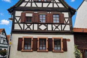 * Charmant kernsaniert im Herzen von Herxheim * – Die vollständige Adresse der Immobilie erhältst du vom Anbieter., 76863 Herxheim bei Landau/Pfalz – Vorschaubild 1