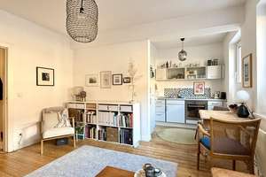 Bezugsfreie 2-Zimmer-Wohnung mit Loggia und Garten in Winterhude – Die vollständige Adresse der Immobilie erhältst du vom Anbieter., 22303 Winterhude, Hamburg – Vorschaubild 2
