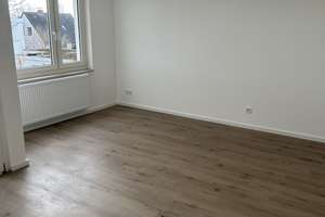 Erstbezug nach Sanierung: 3-Zi.-Wohnung mit Balkon in Wolfsburg – Leipziger Straße 4, 38448 Vorsfelde, Wolfsburg – Vorschaubild 3