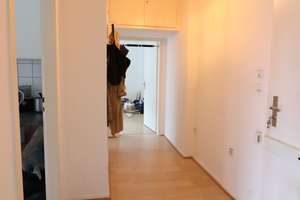  Großzügige Wohnung mit hohen Decken, 2 Zimmern und 64 m² in Derendorf -Provisionsfrei 