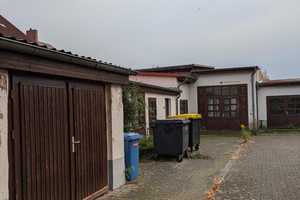 Attraktives Immobilienpaket in Angermünde: Bürokomplex und sanierungsbedürftiges Mehrfamilienhaus – Berliner Str. 78, 16278 Uckermark (Kreis) – Vorschaubild 3