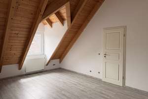 Großzügige und helle 5-Zimmer-Maisonettewohnung in München-Waldperlach – Die vollständige Adresse der Immobilie erhältst du vom Anbieter., 81739 Waldperlach, München – Vorschaubild 18