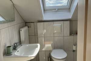 Familienfreundliches Reihenendhaus mit Sauna, Garage und modernem Wohnkomfort – Kelterstraße 13, 71282 Hemmingen – Vorschaubild 14