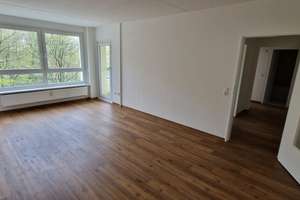 Helle, großzügige 2-Zimmer-Wohnung mit Ausblick in Darmstadt-Kranichstein – Pfannmüllerweg 46, 64289 Kranichstein, Darmstadt – Vorschaubild 7