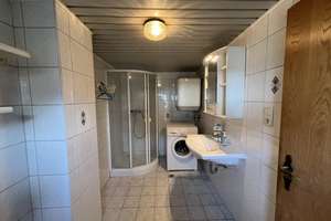 Provisionsfrei - Eggenfelden! Ein Haus, ein Projekt, viele Möglichkeiten (240417) – Die vollständige Adresse der Immobilie erhältst du vom Anbieter., 84307 Eggenfelden – Vorschaubild 2