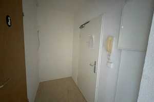2-Zimmer-Wohnung Nähe Eastgate – Märkische Allee 198, 12679 Berlin – Vorschaubild 3