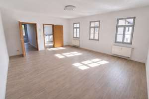 Stilvoll modernisierte 2,5-Zimmer-Wohnung - sofort bezugsfrei