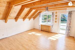 Stilvolles Einfamilienhaus mit Einliegerwohnung, Spa-Bereich und Traumgarten in S-Uhlbach – Die vollständige Adresse der Immobilie erhältst du vom Anbieter., 70329 Uhlbach, Stuttgart – Vorschaubild 10