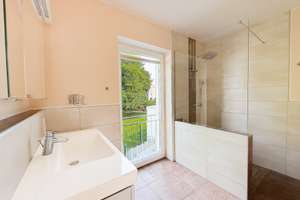 Exklusives Wohngefühl in urbaner Gartenwohnung im Haus-im-Haus-Stil! 
 – Die vollständige Adresse der Immobilie erhältst du vom Anbieter., 53474 Bad Neuenahr-Ahrweiler – Vorschaubild 11