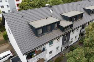 Modernisierte 3-Zimmer-Dachgeschosswohnung mit Loggia, Spitzboden & Stellplatz – Nähe Wahner Heide – Die vollständige Adresse der Immobilie erhältst du vom Anbieter., 51145 Urbach, Köln – Vorschaubild 18