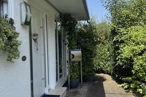 Von Anfang an wohlfühlen-gepflegte Immobilie zum Einzug...
Einfamilienhaus in Neuwied-Niederbieber – Die vollständige Adresse der Immobilie erhältst du vom Anbieter., 56567 Neuwied – Vorschaubild 6
