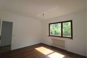 *EIN IDYLL FÜR DIE FAMILIE IN BOCKUM* Einfamilienhaus mit Doppelgarage und Garten – Die vollständige Adresse der Immobilie erhältst du vom Anbieter., 47800 Bockum, Krefeld – Vorschaubild 12
