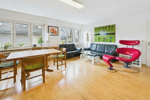 135 m² Wohnfläche | 639 m² Grundstück | Freistehendes Haus mit Einliegerwohnung in Wiesbaden