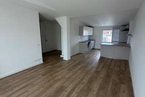 Hochwertige 2 -Zimmer DG Wohnung nach DG-Ausbau, nur schriftl. Anfragen – Holtenauer Strasse 205, 24106 Wik, Kiel – Vorschaubild 4