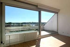 Wunderbarer Wasserblick von der Südwest-Terrasse eines 1-Zimmer-Apartment in den Havelterrassen. – Alt-Pichelsdorf 33A, 13595 Wilhelmstadt, Berlin – Vorschaubild 3