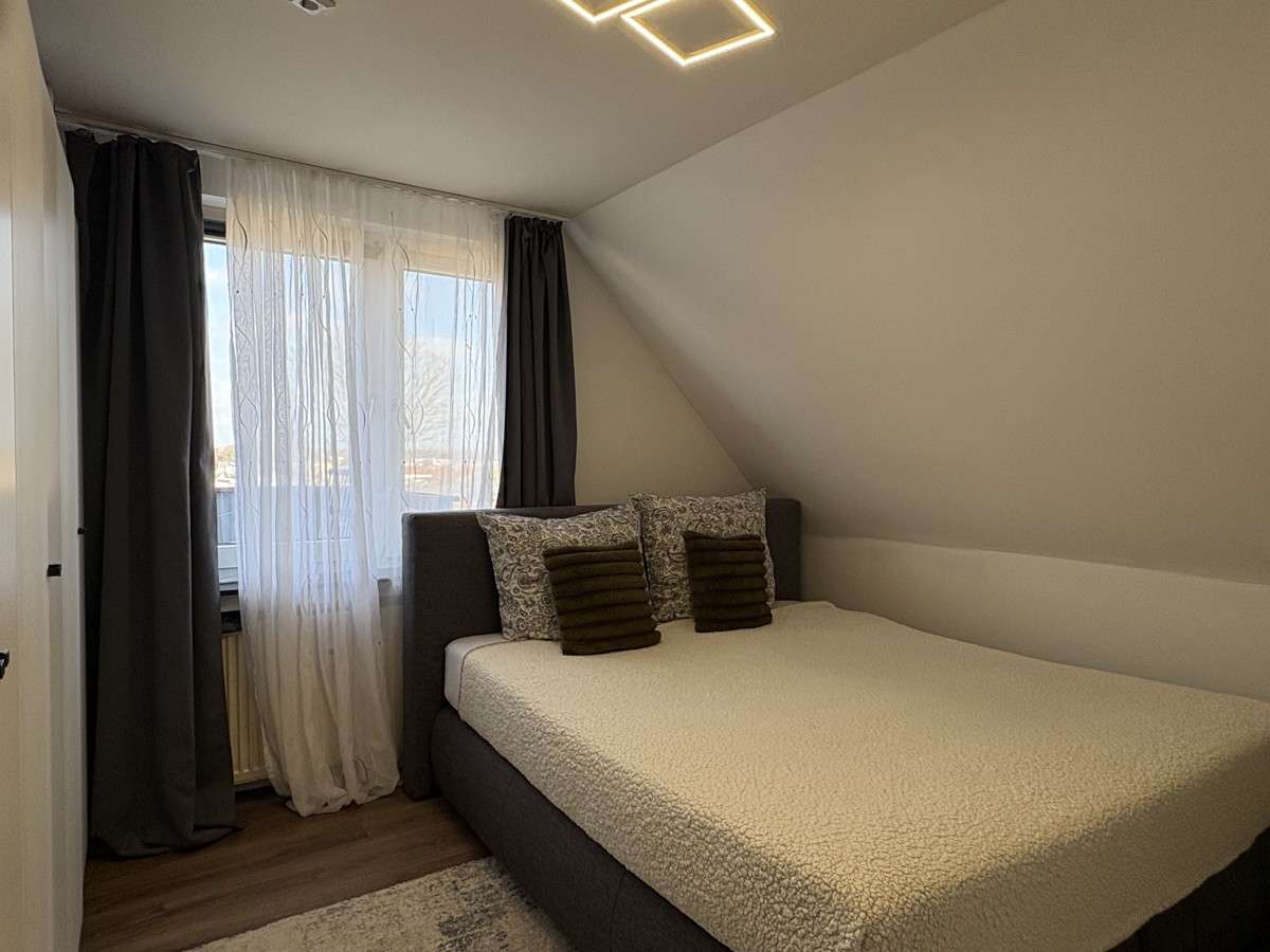 Immobilie in Bad Nenndorf - KARSTEN IMMOBILIEN ermöglicht Ihnen: Moderne DG-Wohnung mit großem Balkon und Top-Ausstattung - Bild 6