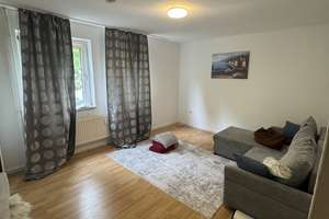 Duisburg: Zentrale und gemütliche 2-Zimmer-Wohnung zu vermieten! – Siechenhausstr. 10, 47053 Hochfeld, Duisburg – Vorschaubild 3