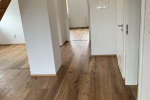 Gemütliche 2 ZKB Dachgeschoss-Galeriewohnung – Lauinger Str. 20, 89407 Dillingen an der Donau – Vorschaubild 3