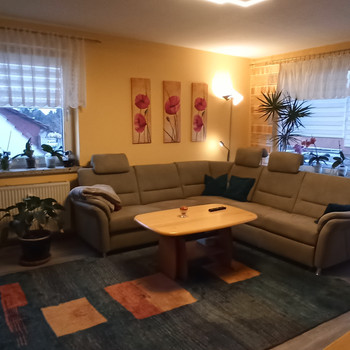 4-Zimmer-Wohnung mit Balkon in Osterwald-Oberende