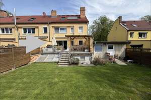 Großzügiges 7-Zimmer Haus mit Garten in Alt-Hohenschönhausen (Hohenschönhausen) – Die vollständige Adresse der Immobilie erhältst du vom Anbieter., 13053 Alt-Hohenschönhausen, Berlin – Vorschaubild 3