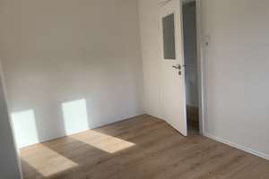 Helles und vollständig renoviertes 3-Zimmer-Reihenhaus mit Garten in Bonn Beuel – Die vollständige Adresse der Immobilie erhältst du vom Anbieter., 52335 Schwarzrheindorf/Vilich-Rheindorf, Bonn – Vorschaubild 12
