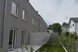 Modernes Reihenmittelhaus in Bamberg-Gaustadt -Keine Käufer Courtage-! – Die vollständige Adresse der Immobilie erhältst du vom Anbieter., 96049 Gaustadt, Bamberg – Vorschaubild 2