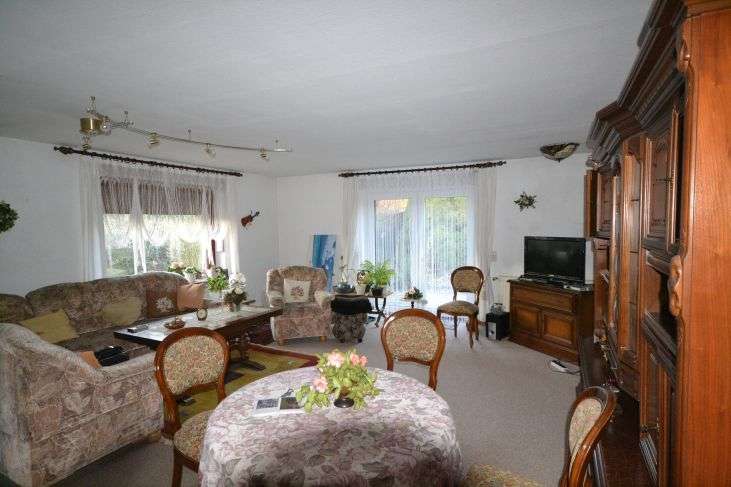 Immobilie in Groven - Vielseitig nutzbares Wohnhaus in ruhiger Seitenstraßenlage von Lunden - Bild 13